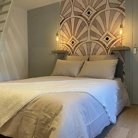 Sous L Oeil D Horus, De Charme Apartment Figeac
